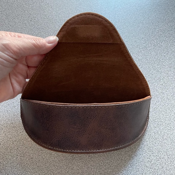 Fossil Brown Leather Sunglass Case - Picture 4 of 8